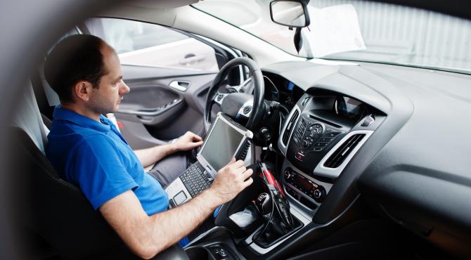 CONNAISSANCES DES DISPOSITIFS ADAS, RADARS, CAMÉRAS, DÉTECTEURS